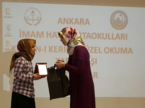 Okulumuz Ankara Kuran-ı Kerim Güzel Okuma Yarışması´nda üçüncü oldu!